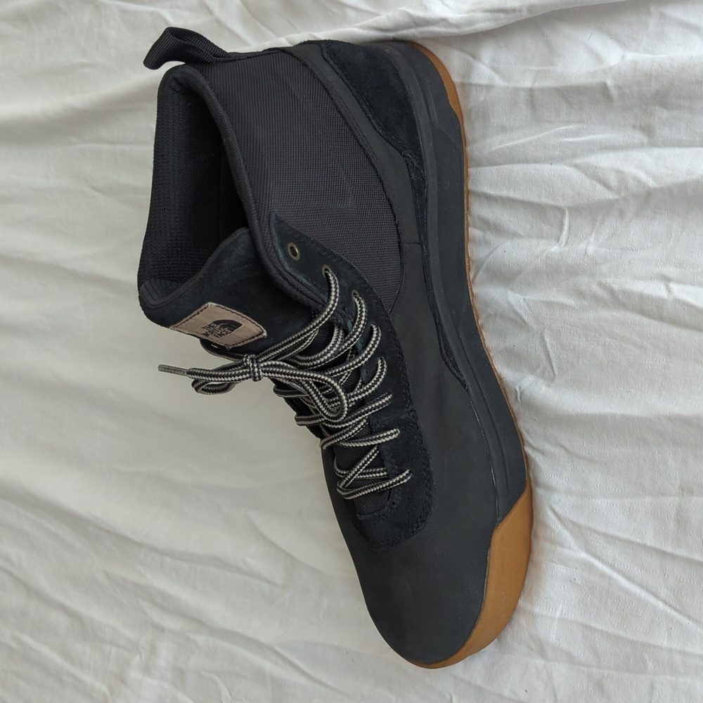 The North Face Men’s Larimer Mid Waterproof Boots - Picture 5 of 13
